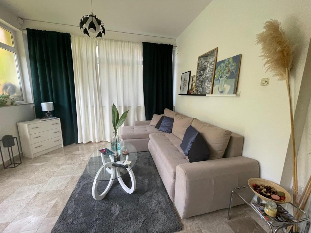 Villa Tamara With Garden And River View - Free Private Parking - Garage Mostar Exterior foto
